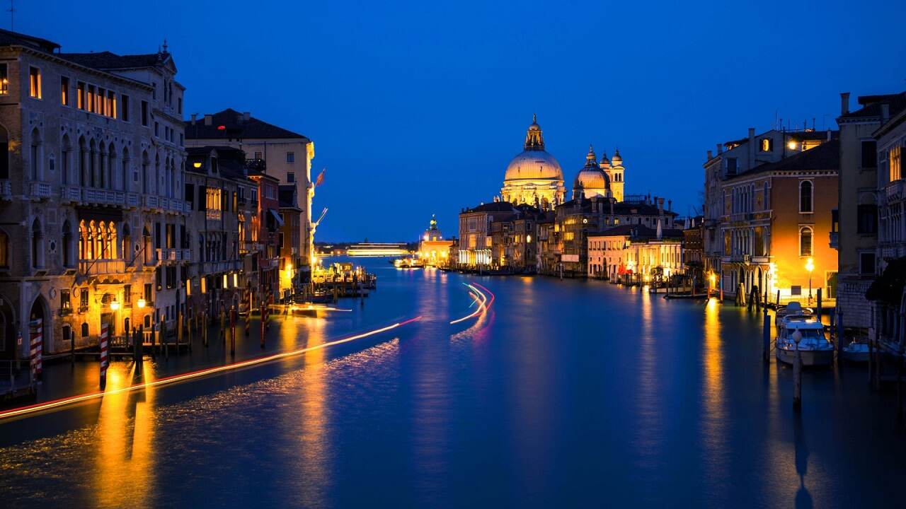 Accessibility Of Tour Guide Venice Italy
